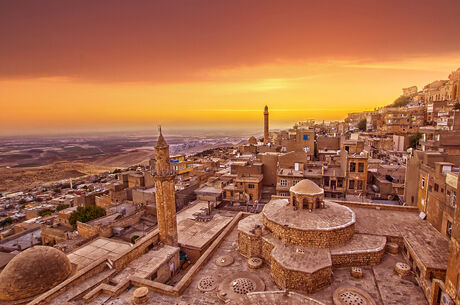 İstanbul Çıkışlı Mardin Midyat Diyarbakır 
