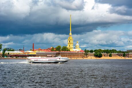 Masalsı Ülke Rusya Saint Petersburg Moskova