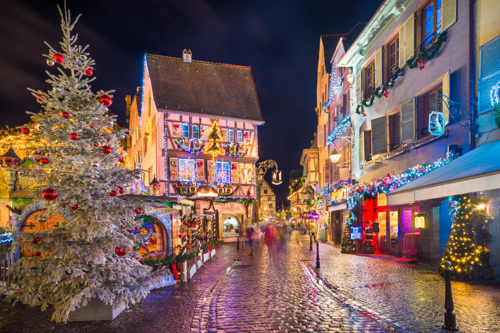 Romantik Yol’un Masalsı Bölgesi Alsace’da Noel Pazarları