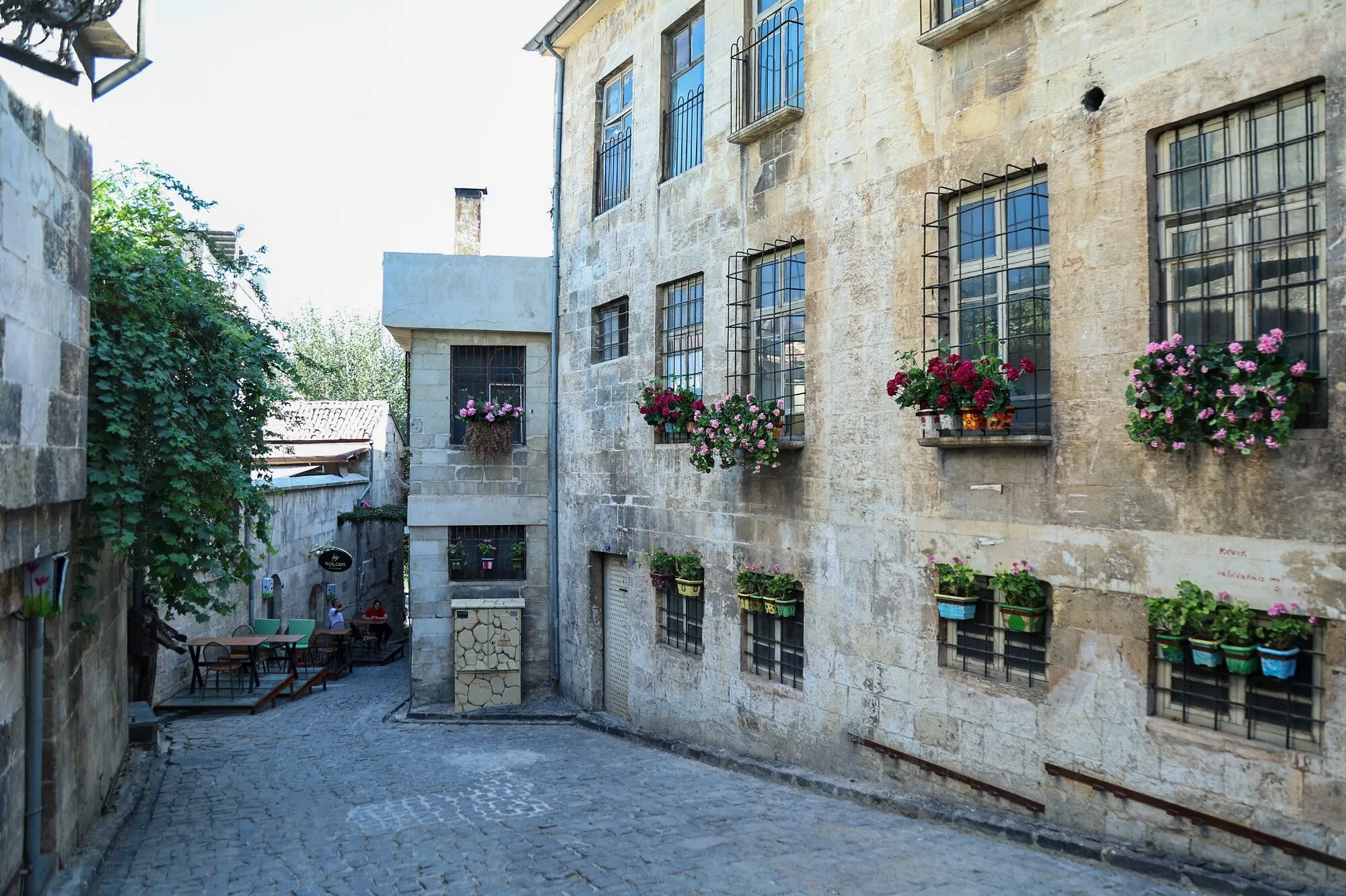 Şanlıurfa - Gaziantep